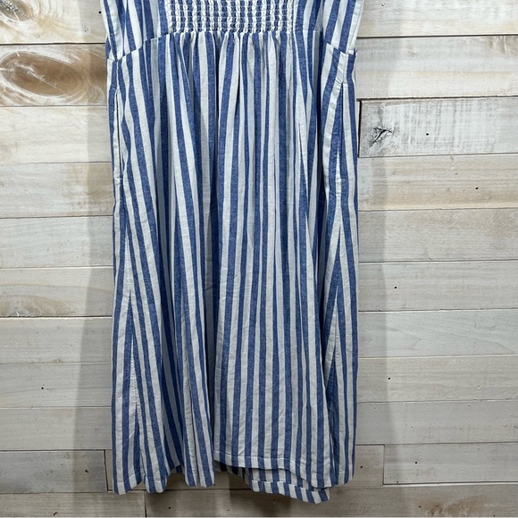 Old Navy Midi Dress Womens XL Blue White Stripe SundressSmock Back Linen Blend - Picture 7 of 13
